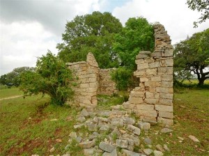 old stone ruins, old stone home, Dripping Springs, Texas, grazing land, farmland