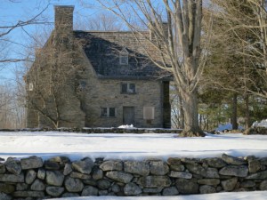 Henry Whitfield State Museum in Winter, holiday home tour, Christmas home tour, old stone home, old stone house, Connecticut
