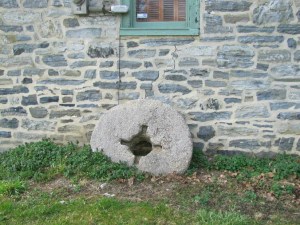 Edisonville Mill Strasburg PA, old stone mill, old mills for sale, mill photography, old stone homes for sale, old stone houses, historic properties